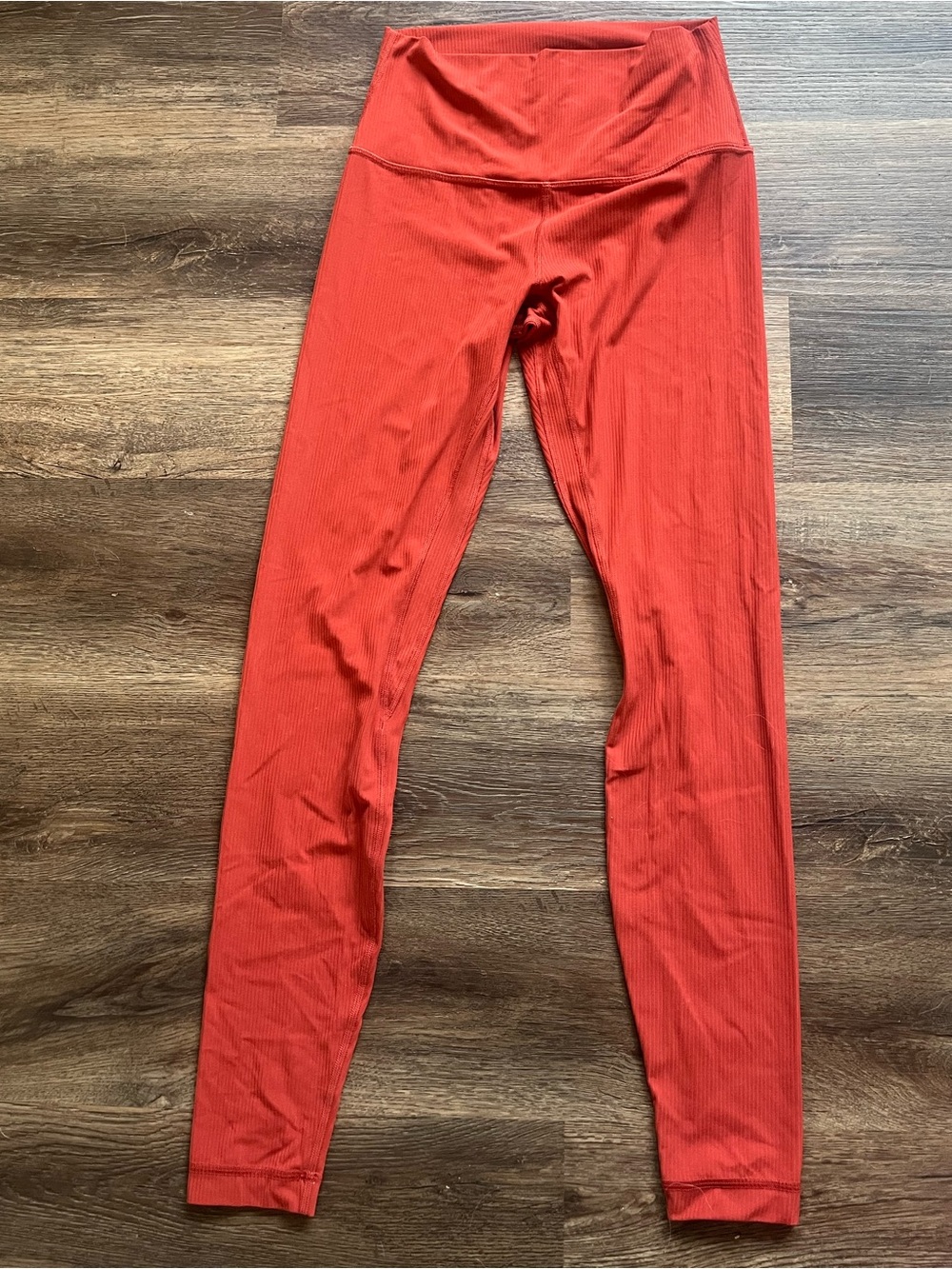 Lululemon Align ribbed autumn rust legging